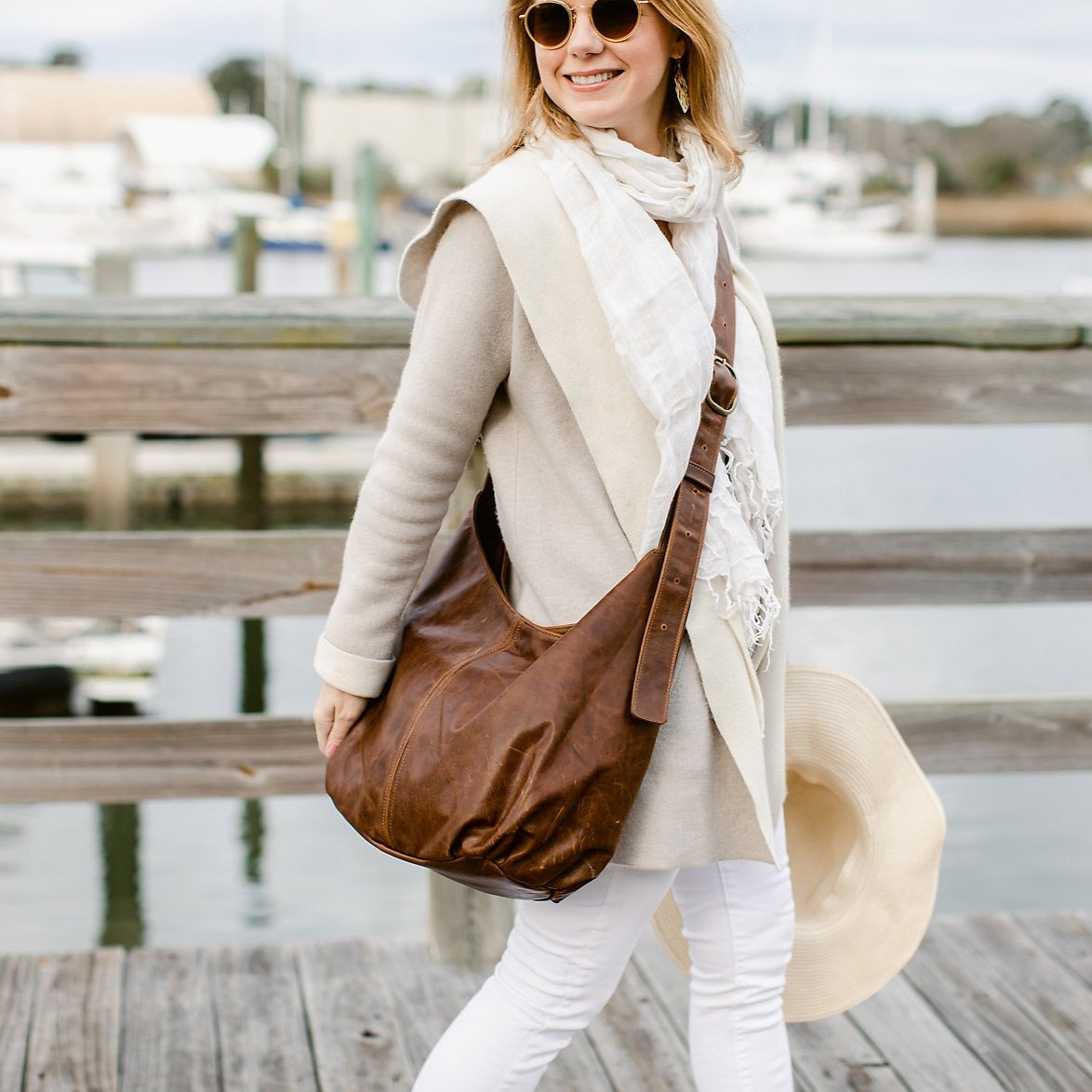 Ali Messenger – Satchel.