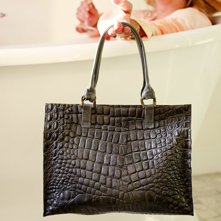 * Mamie Medium Wallet*