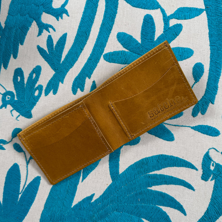 *Simple Walker Wallet*