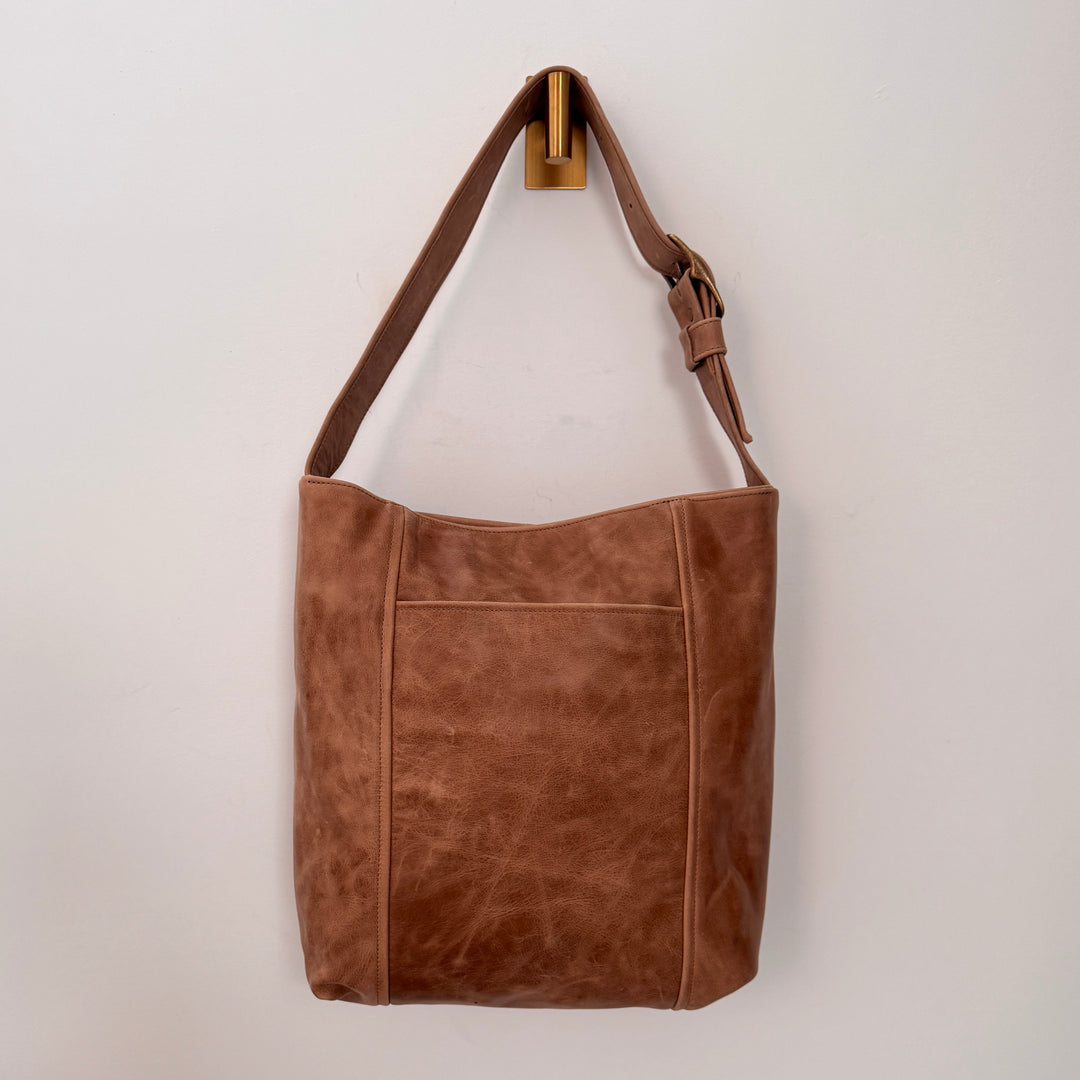 *Heidi Bucket Bag*