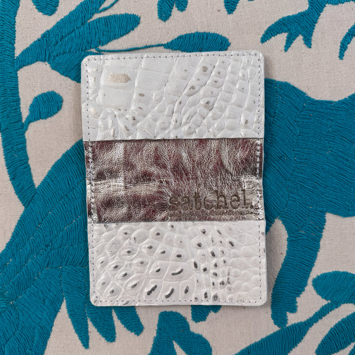 *Bi Fold Card Case*