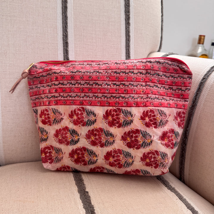 *Summer House Tossbag*