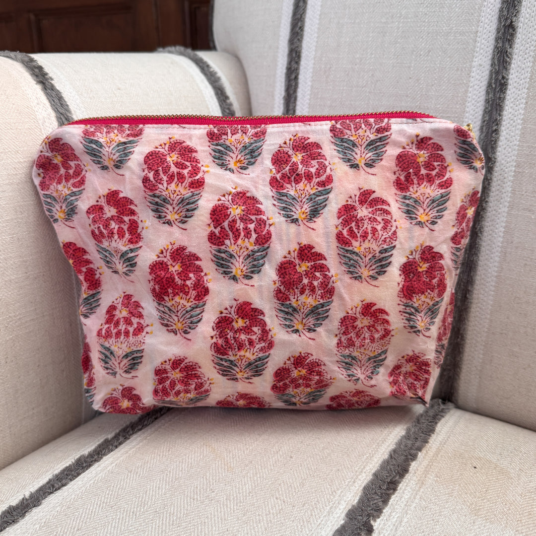 *Summer House Tossbag*