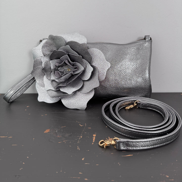 *Bloom Piper Wristlet*