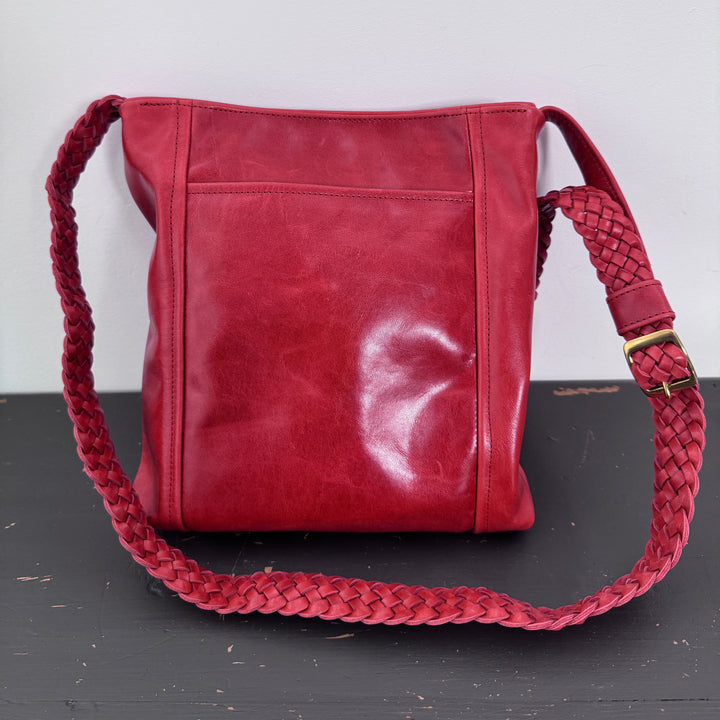 *Heidi Bucket Bag*