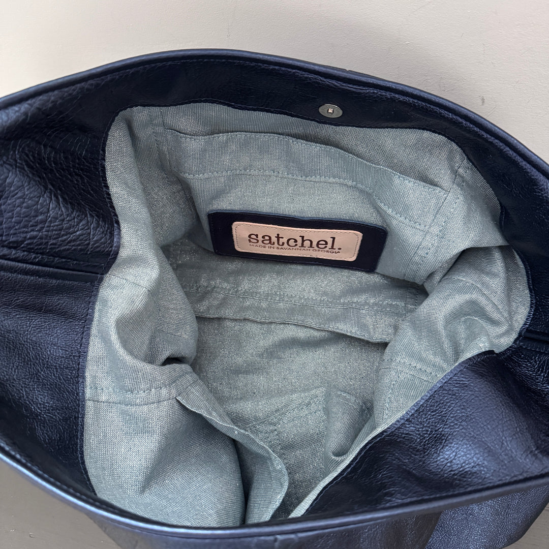 *Ali Messenger Bag*