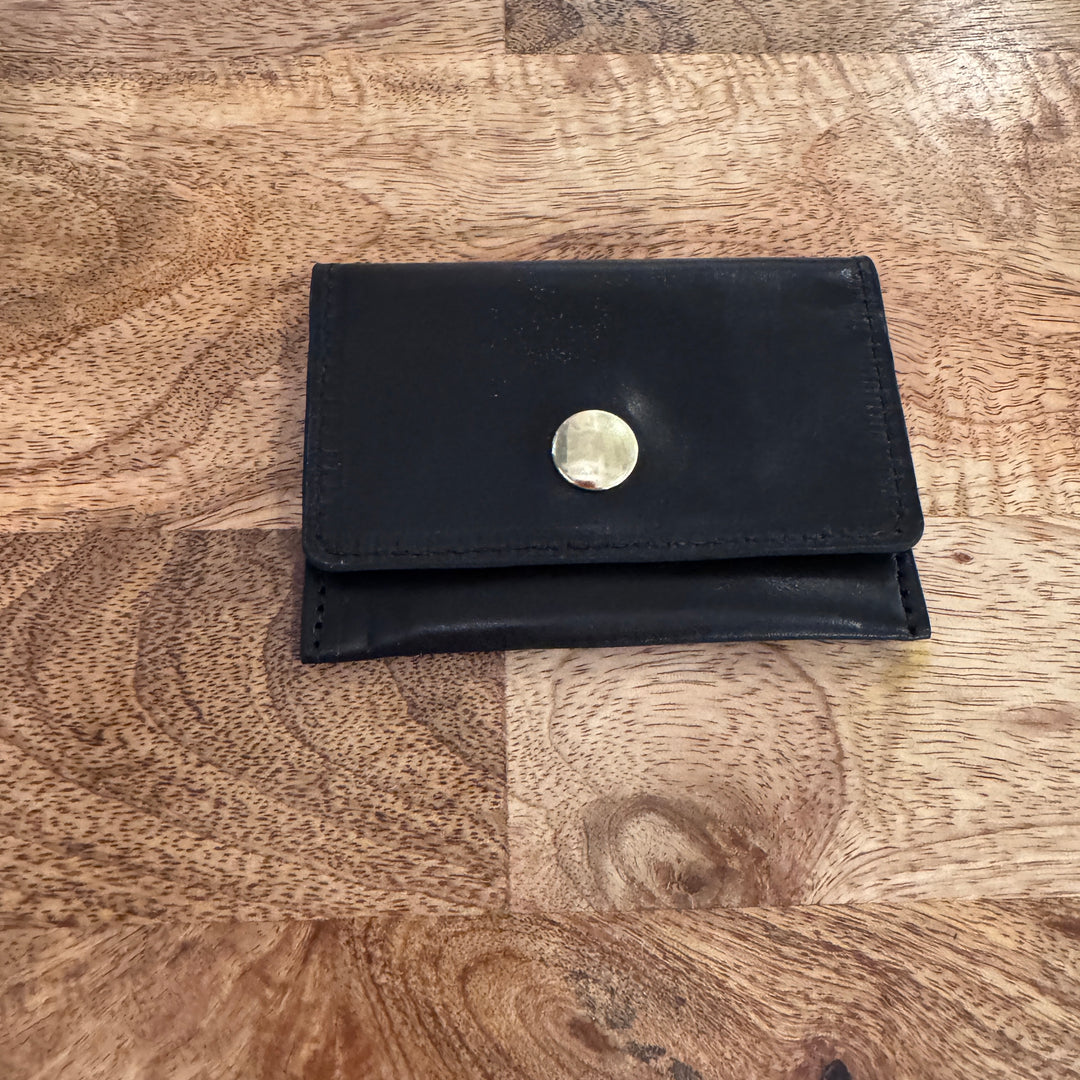 *Snap Card Case*