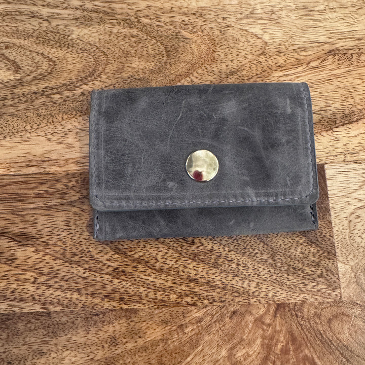 *Snap Card Case*