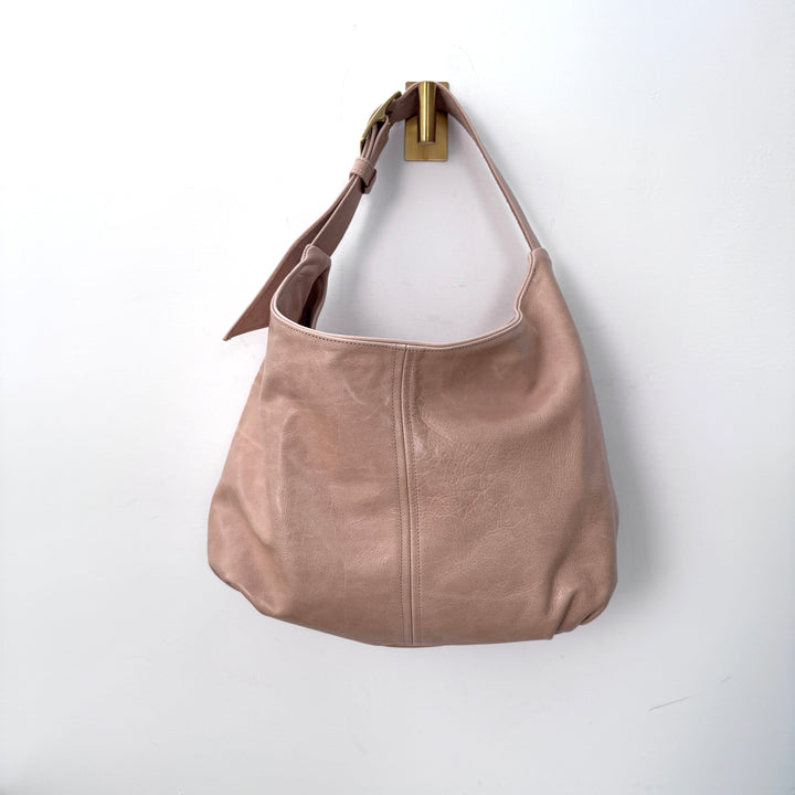 *Ali Bucket Bag*
