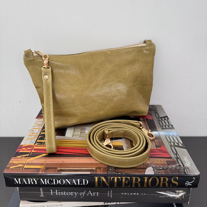 *Kay Wristlet*
