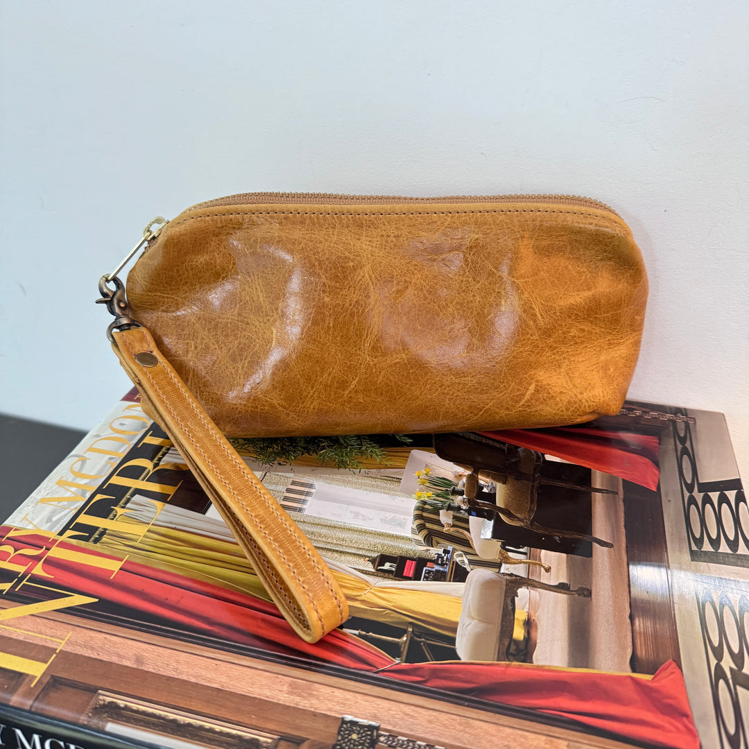 *Teddy Wristlet*