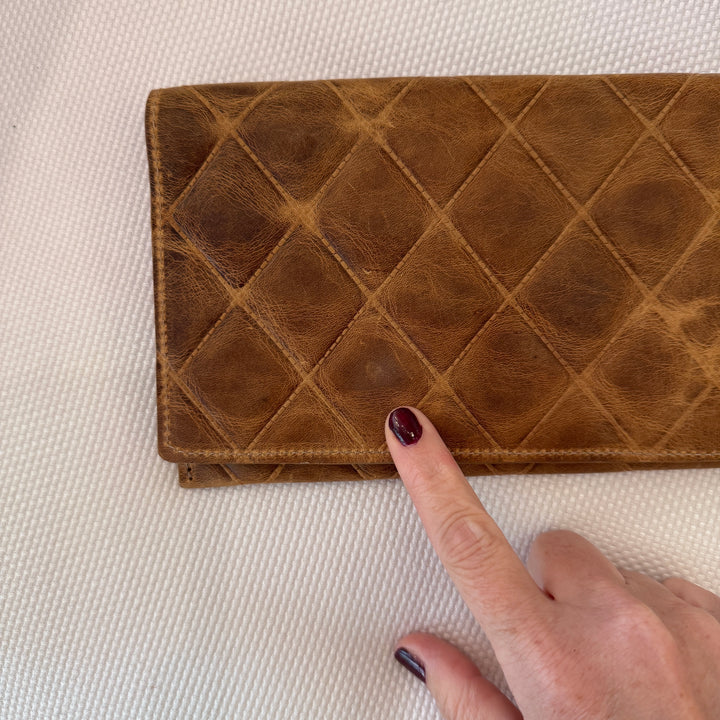 *Elizabeth Wallet*