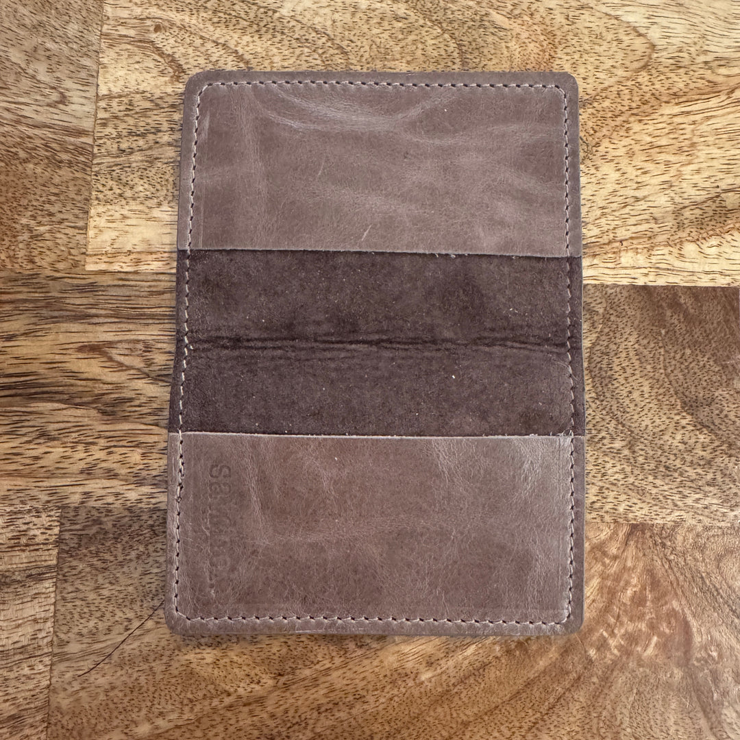 *Bi Fold Card Case*