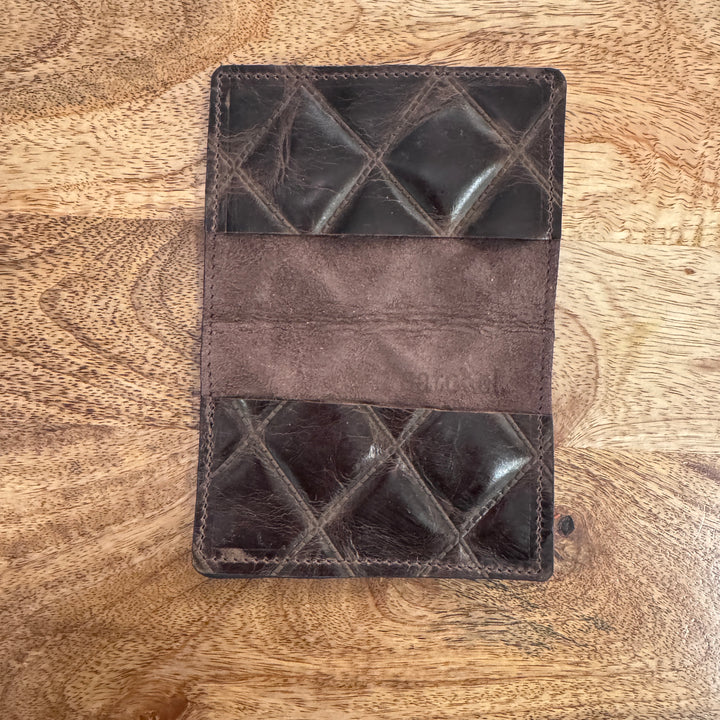 *Bi Fold Card Case*