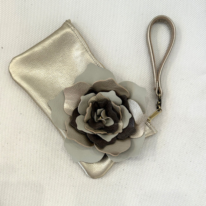 *Bloom Piper Wristlet*