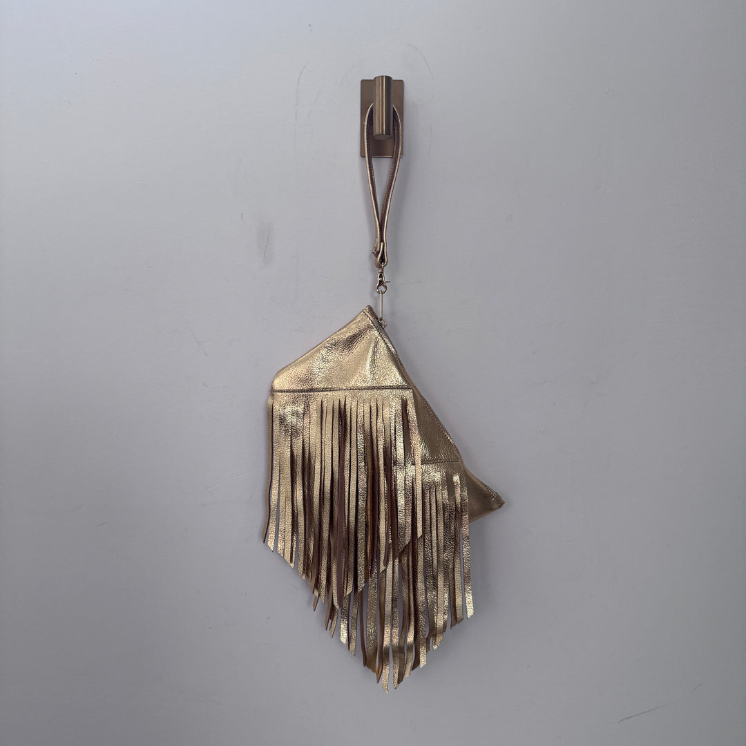 *Fringe Piper Wristlet*