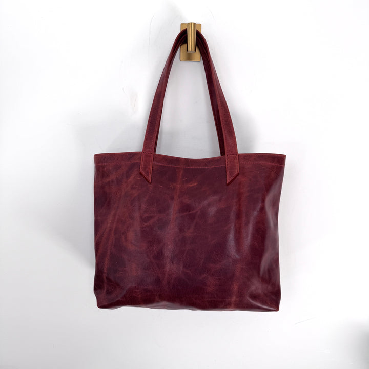 *Classic Tote*