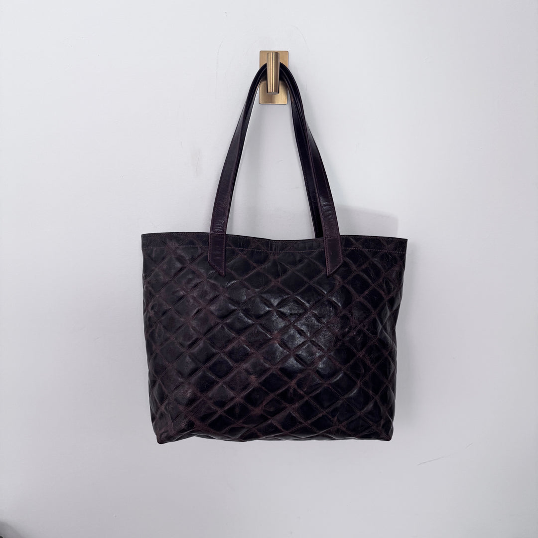 *Classic Tote*