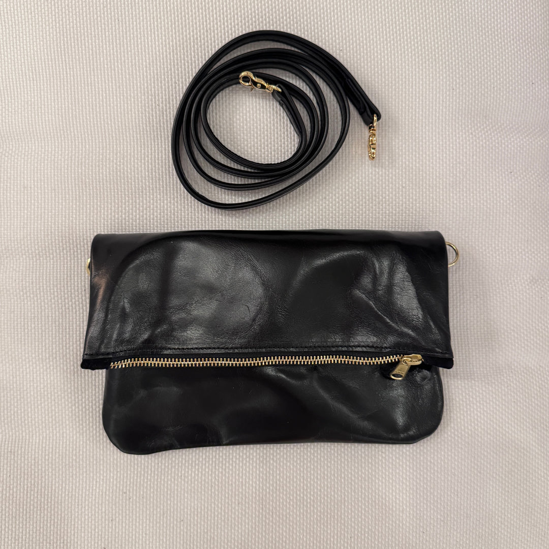 *Lily Messenger Little*