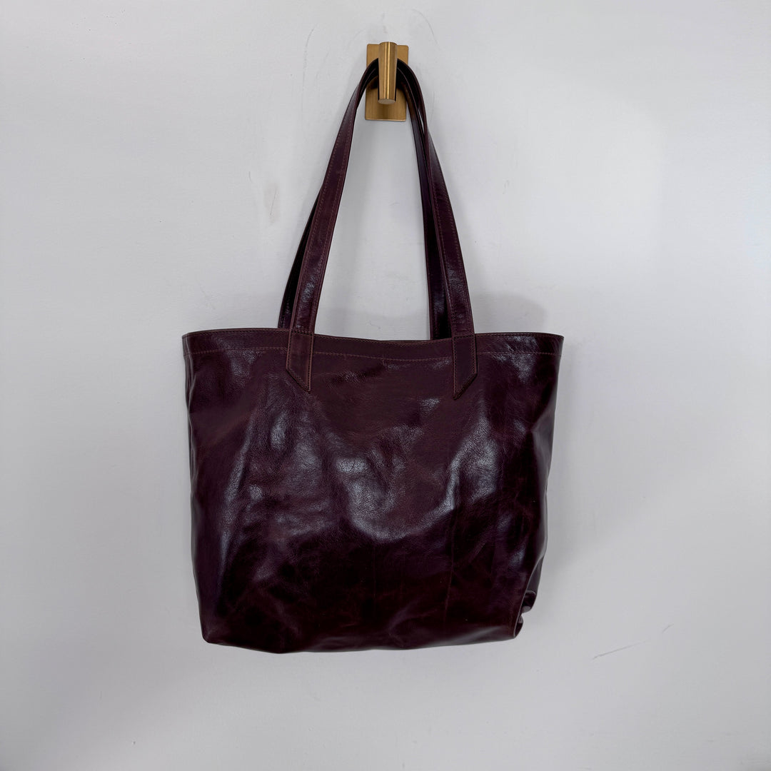 *Classic Tote*