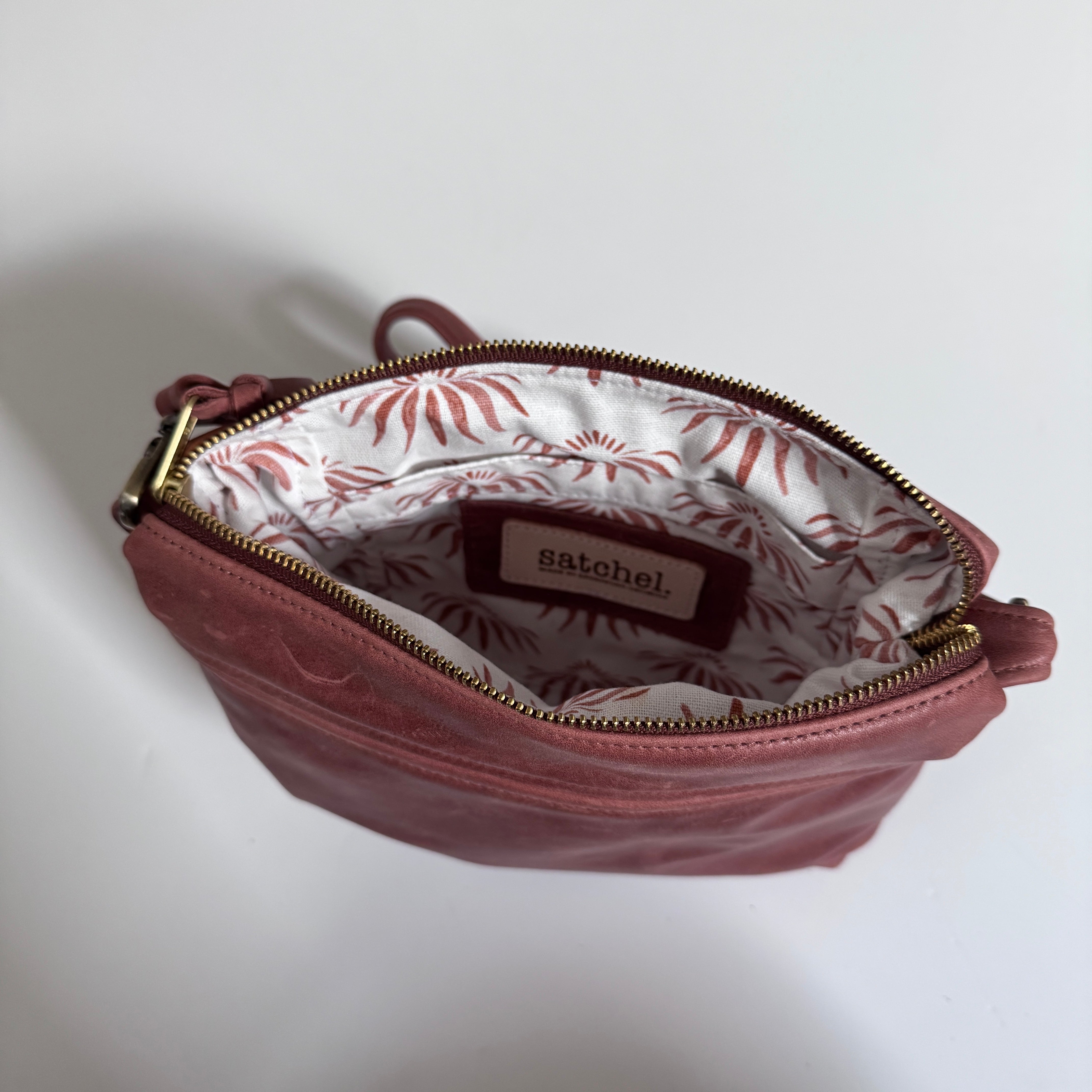 Caroline* – Satchel.