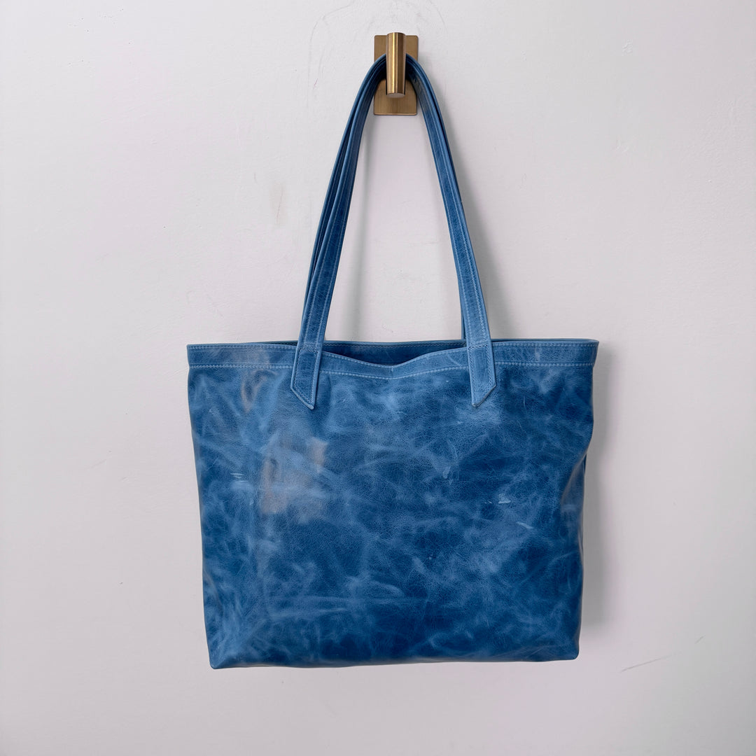 *Classic Tote*