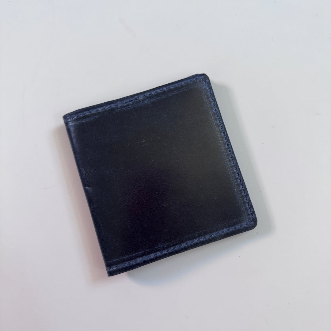 *Square Bi-Fold*