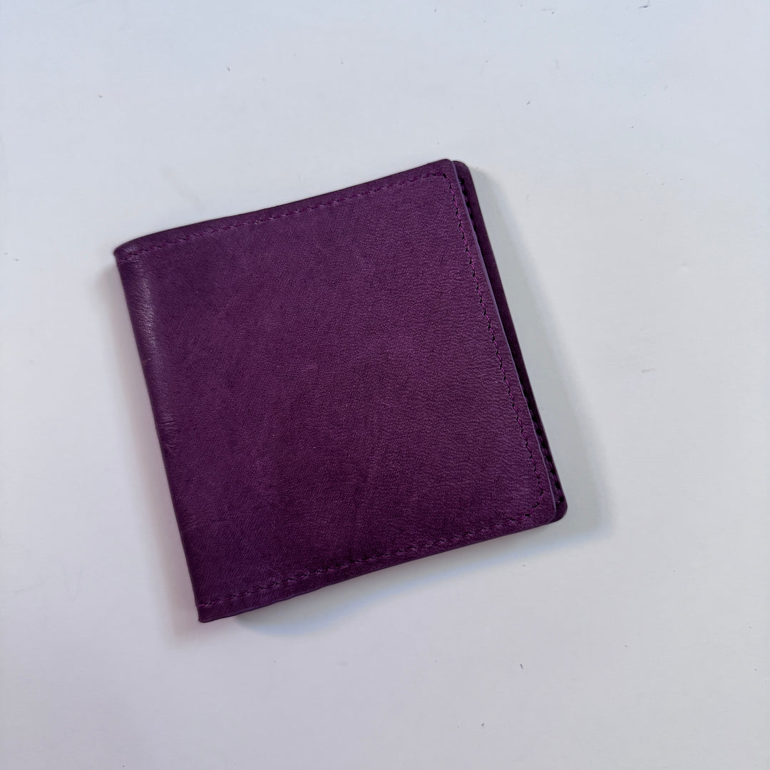 *Square Bi-Fold*