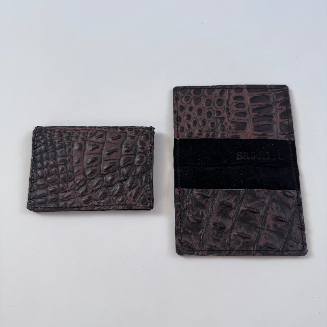 *Bi Fold Card Case*