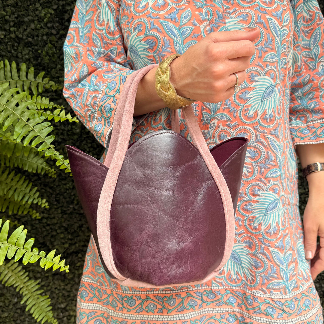 *Tulip Tote*