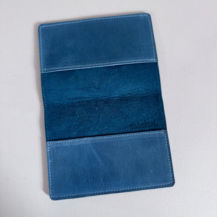 *Bi Fold Card Case*