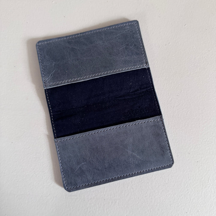 *Bi Fold Card Case*