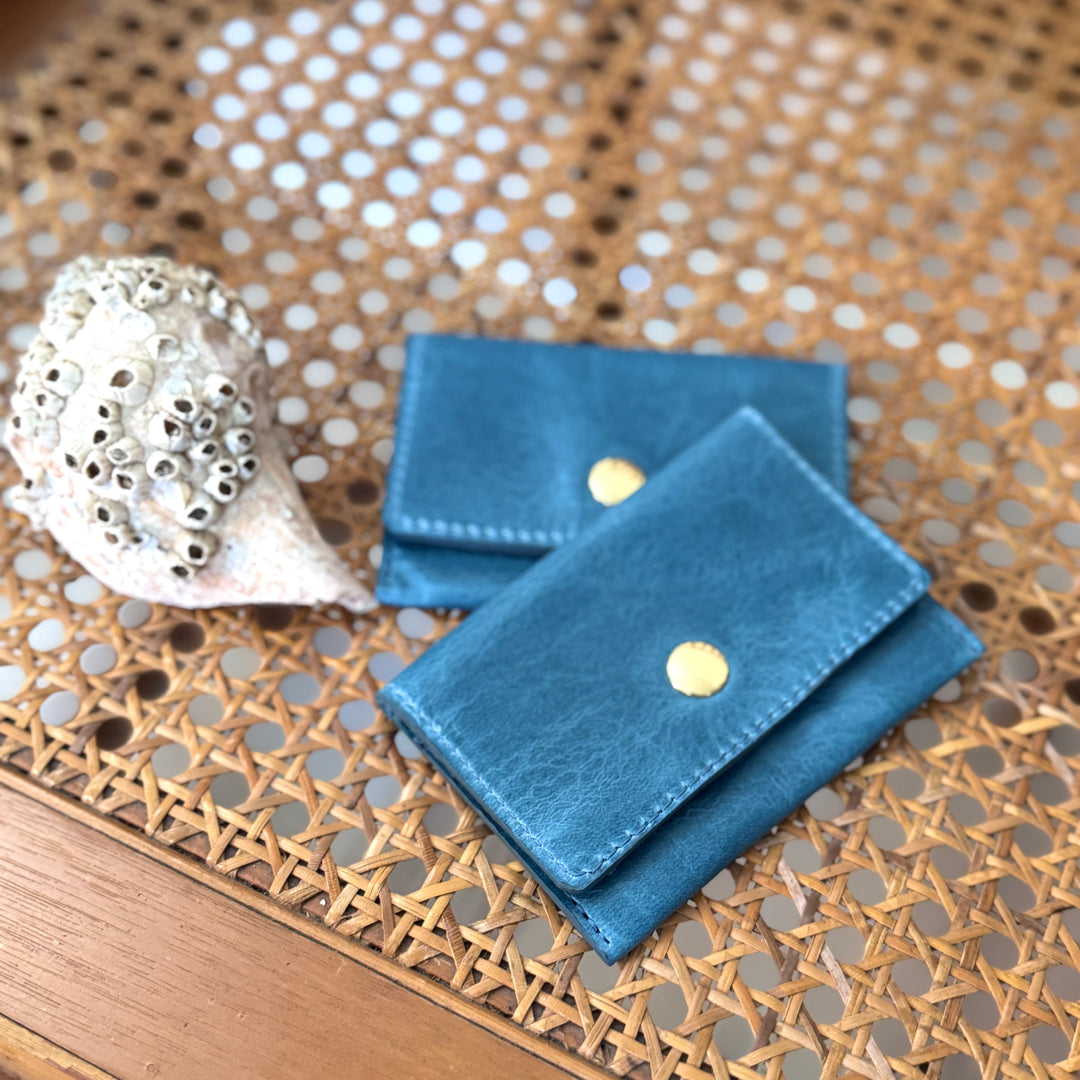 *Snap Card Case*