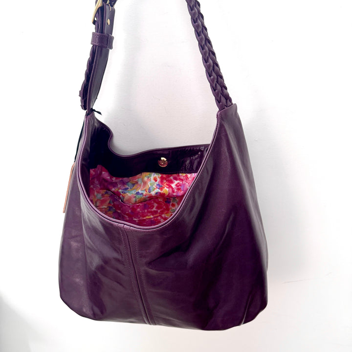 *Ali Bucket Bag*