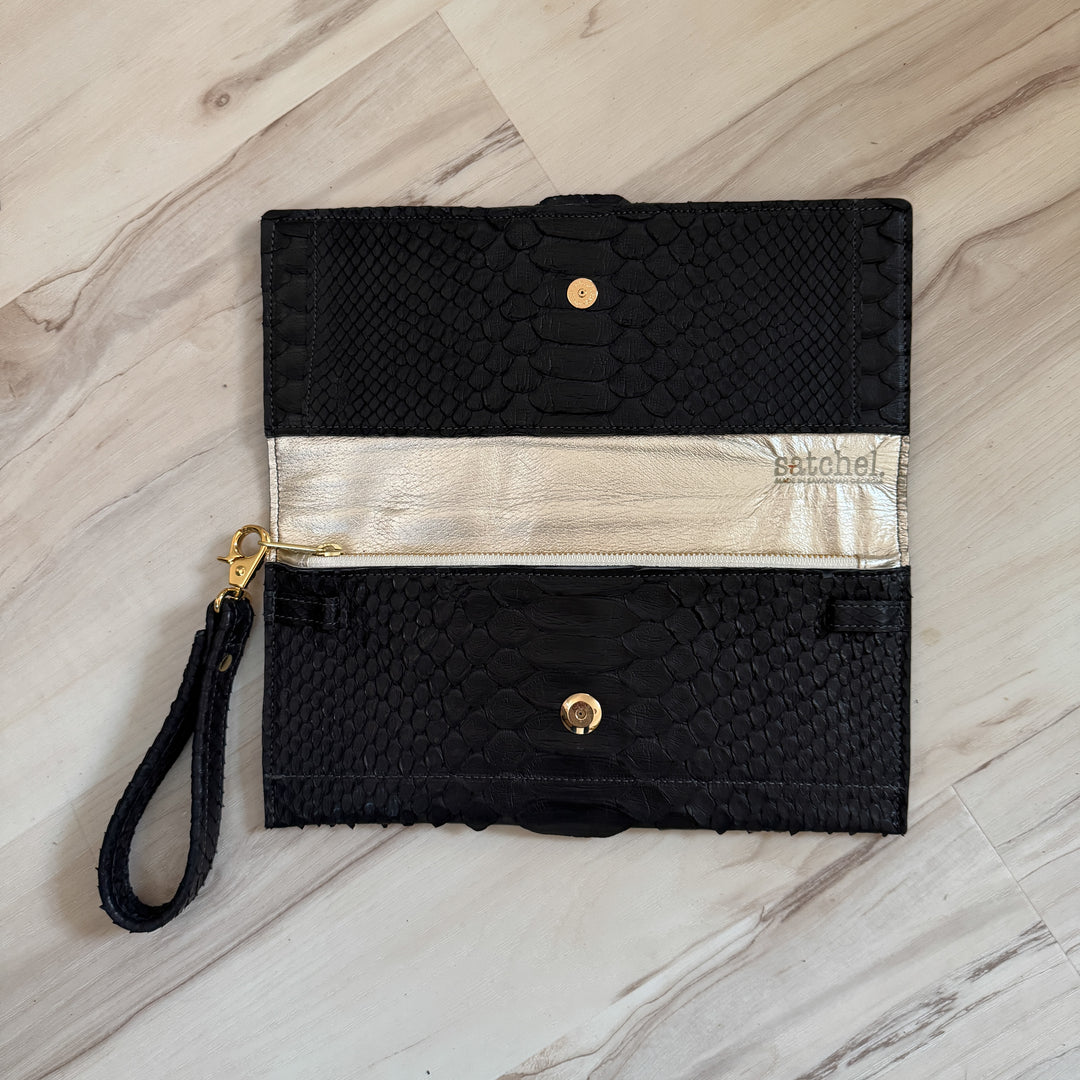 *Python Elizabeth Wallet*