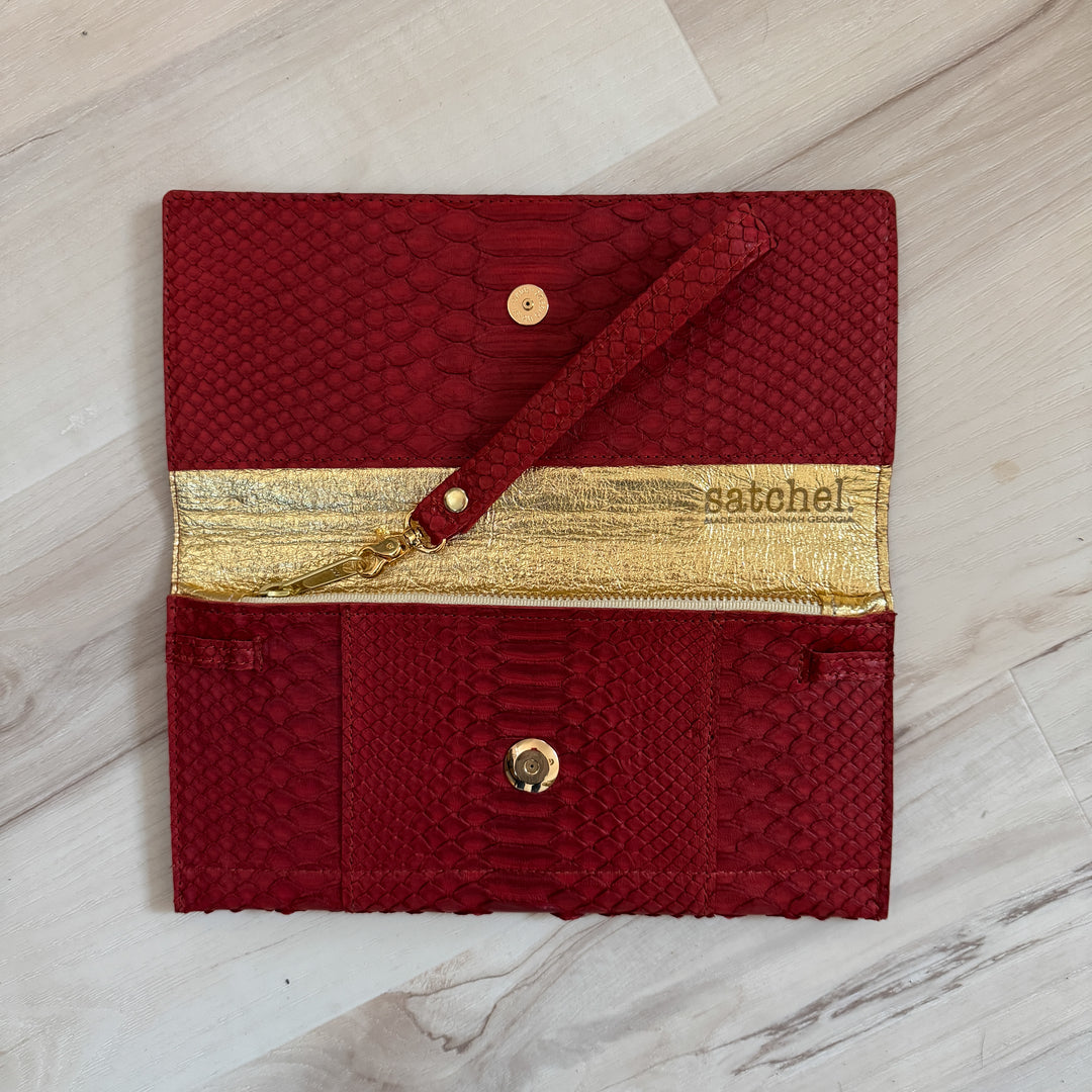 *Python Elizabeth Wallet*