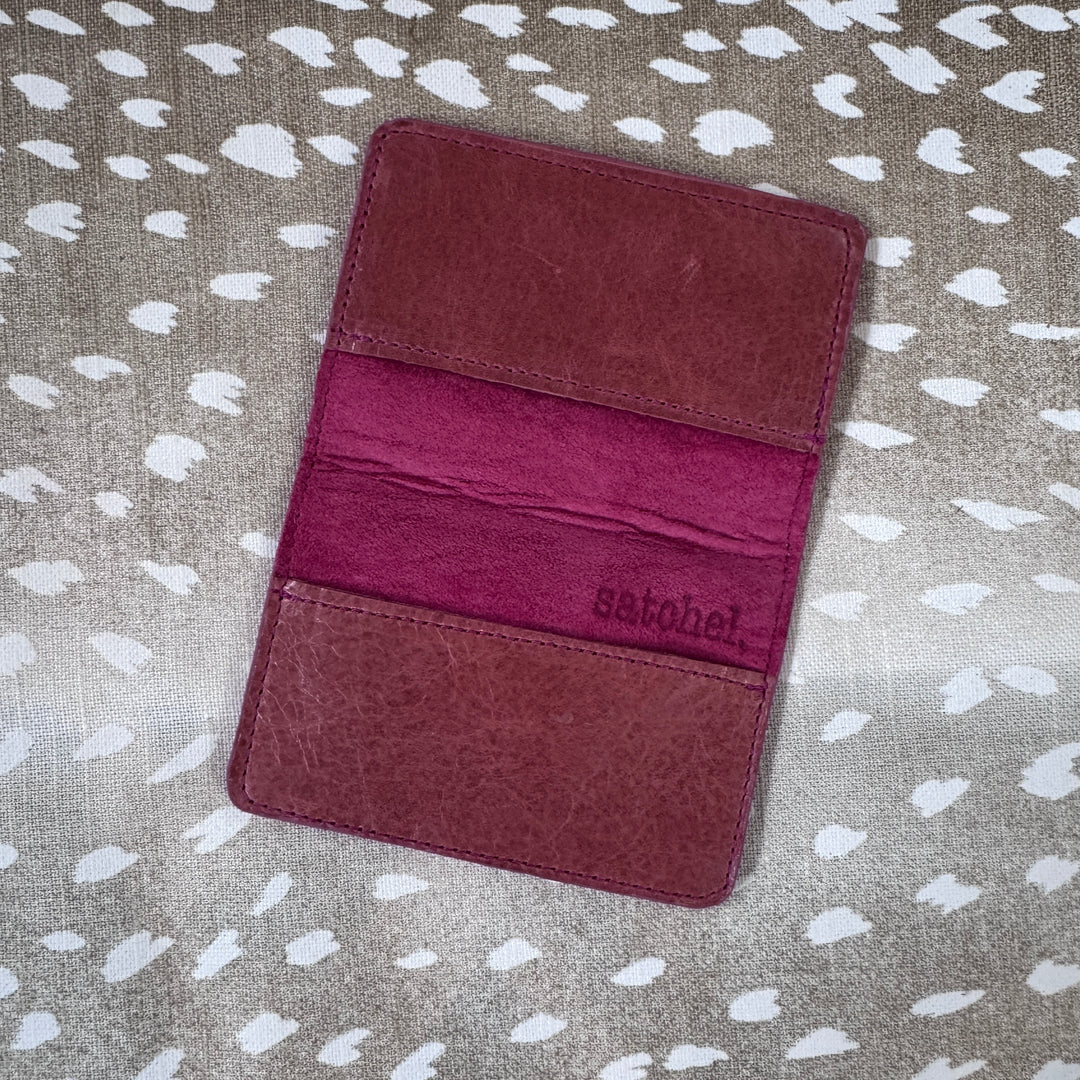 *Bi Fold Card Case*