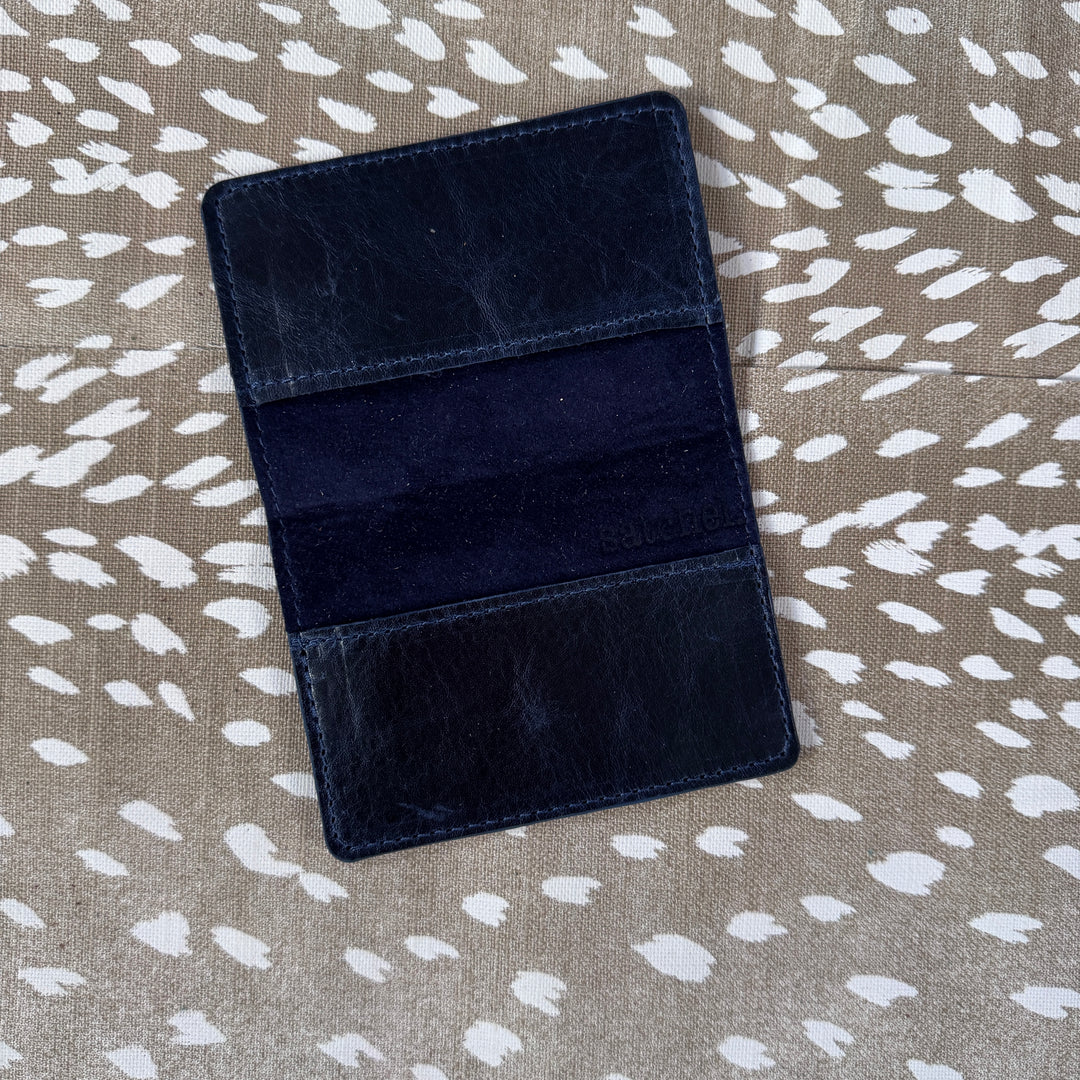 *Bi Fold Card Case*