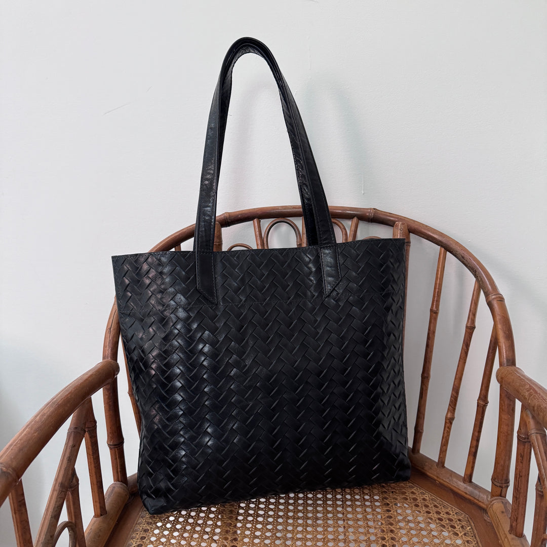 *Sandoz Tote*