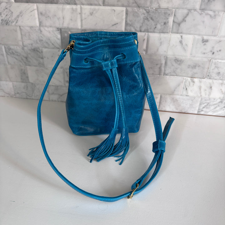 *Kitten Bucket Bag*