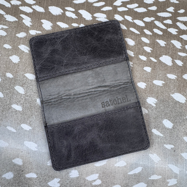 *Bi Fold Card Case*