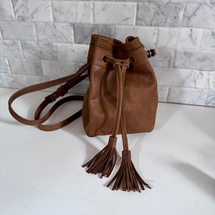 *Kitten Bucket Bag*