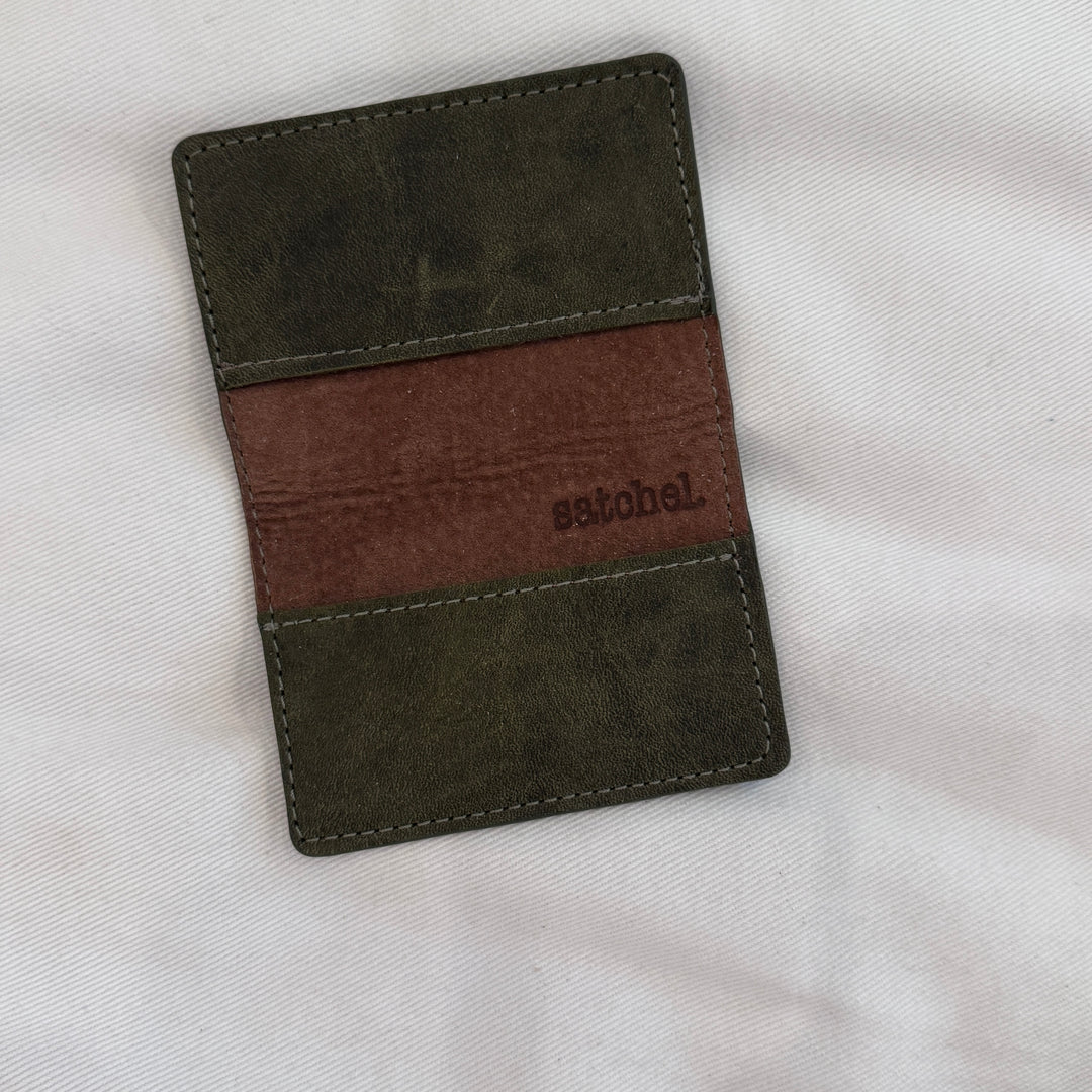 *Bi Fold Card Case*
