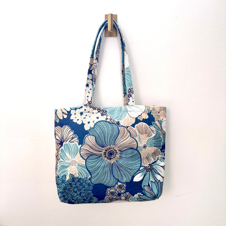 *Waxed Classic Tote*