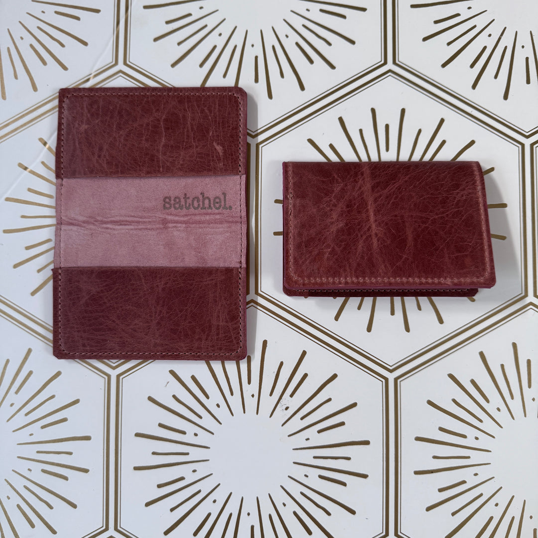 *Bi Fold Card Case*