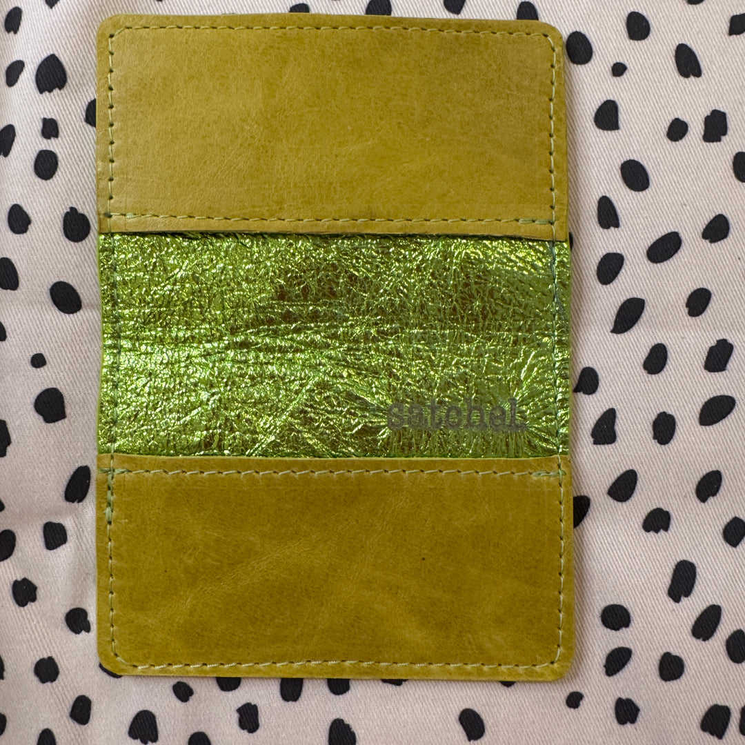 *Bi Fold Card Case*