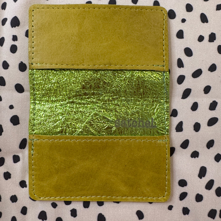 *Bi Fold Card Case*