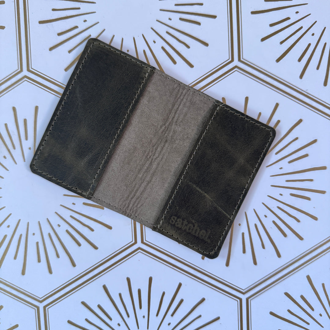 *Bi Fold Card Case*