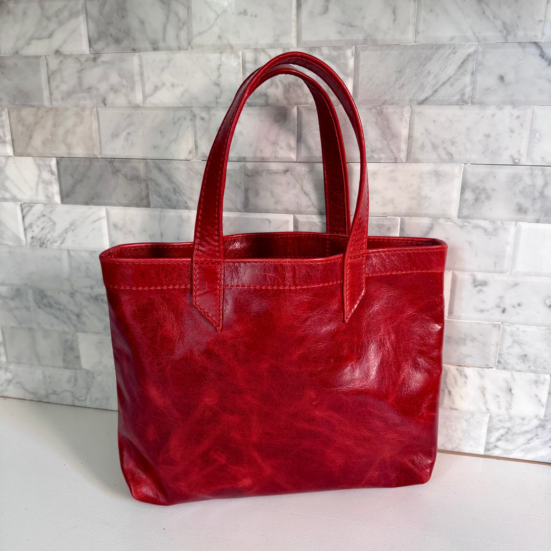 *Classic Tote*