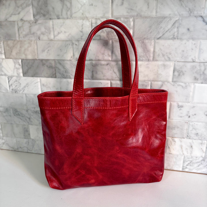 *Classic Tote*